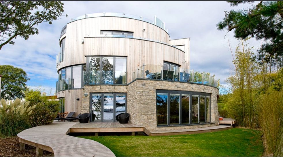 nhung-ngoi-nha-thong-minh-18