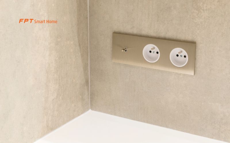 Cách bố trí ổ cắm điện và công tắc điện trong nhà hợp lý nhất - FPT Smart home lưu-ý-khi-sử-dụng-ổ-cắm-điện-trong-nhà