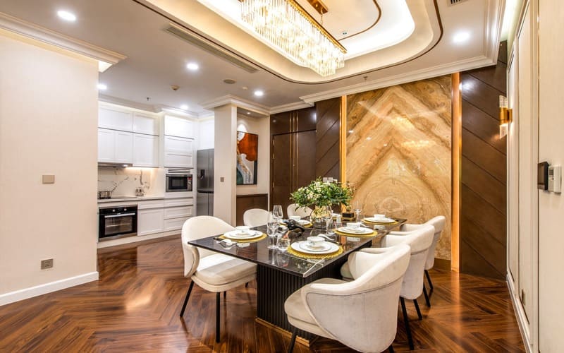 diamond-crown-6 diamond-crown-6