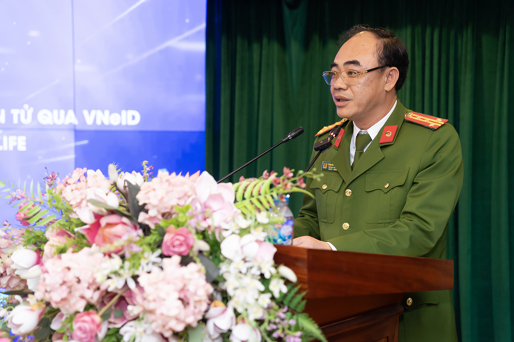 Đại tá Trần Hồng Phú phát biểu tại sự kiện. Ảnh: FPT