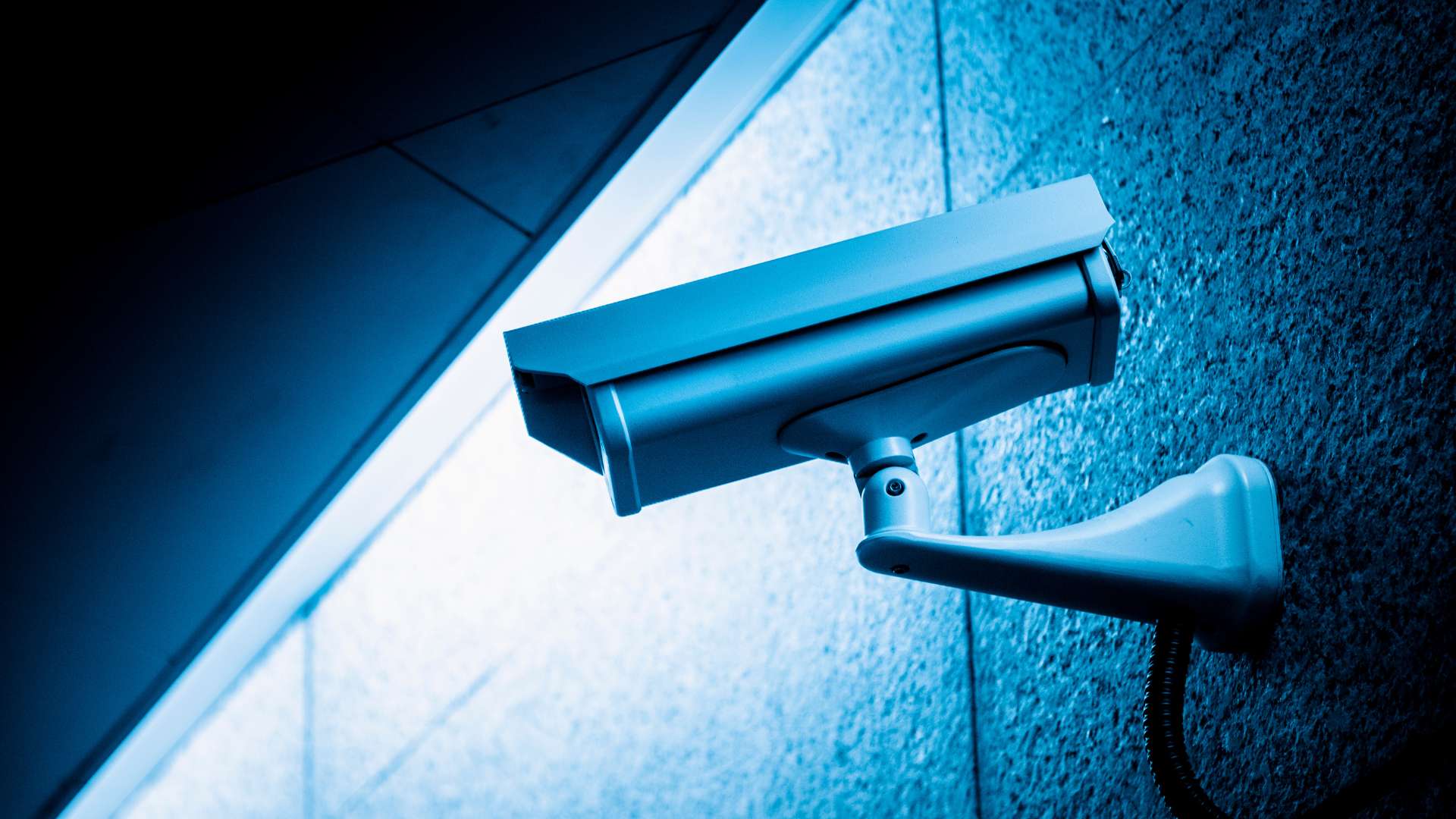 Camera ban đêm có thể nhìn rõ bao xa