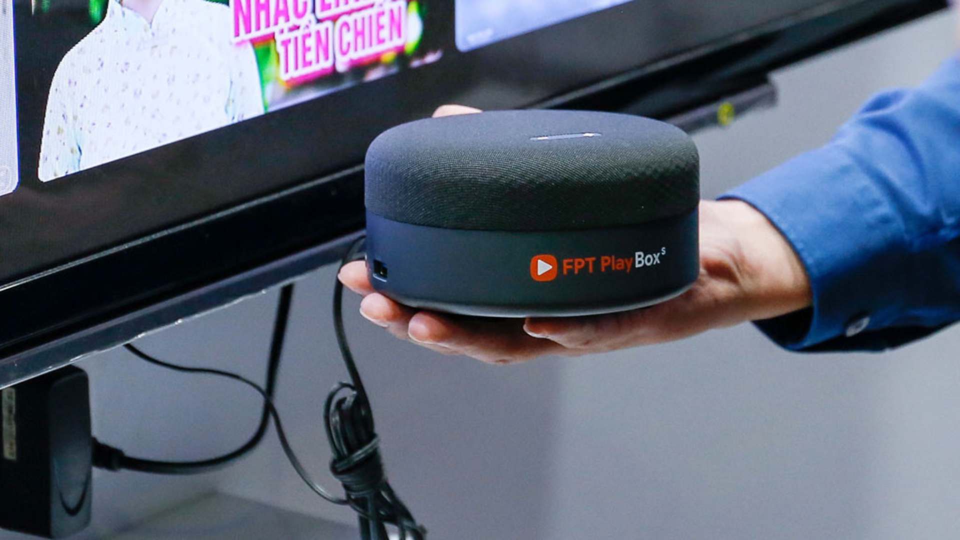 FPT Play Box S là gì và dùng để làm gì trong ngôi nhà? - FPT Smart home FPT Play Box S Dùng Để Làm Gì Trong Ngôi Nhà Của Bạn