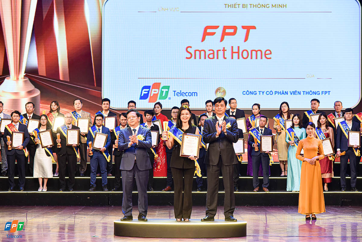 giai-thuong-sao-khue-2024-vinh-danh-fpt-smart-home