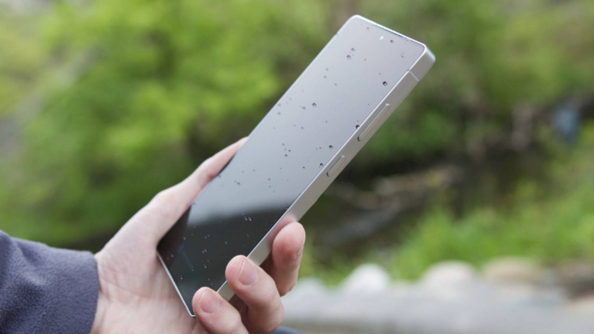 Màn hình Samsung Galaxy S26 Ultra lại đột phá chống trộm - FPT Smart home Galaxy S26 Ultra Corning Gorilla Armor 2 Đột phá bảo vệ và chống trộm